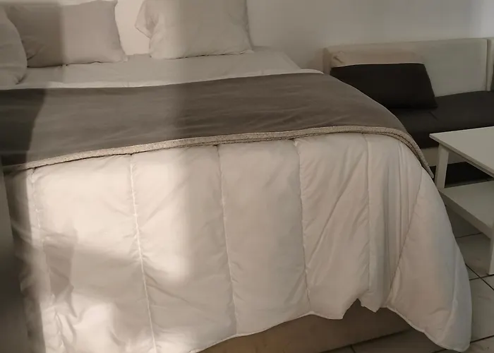 Alojamento de Acomodação e Pequeno-almoço Relax Privacy *